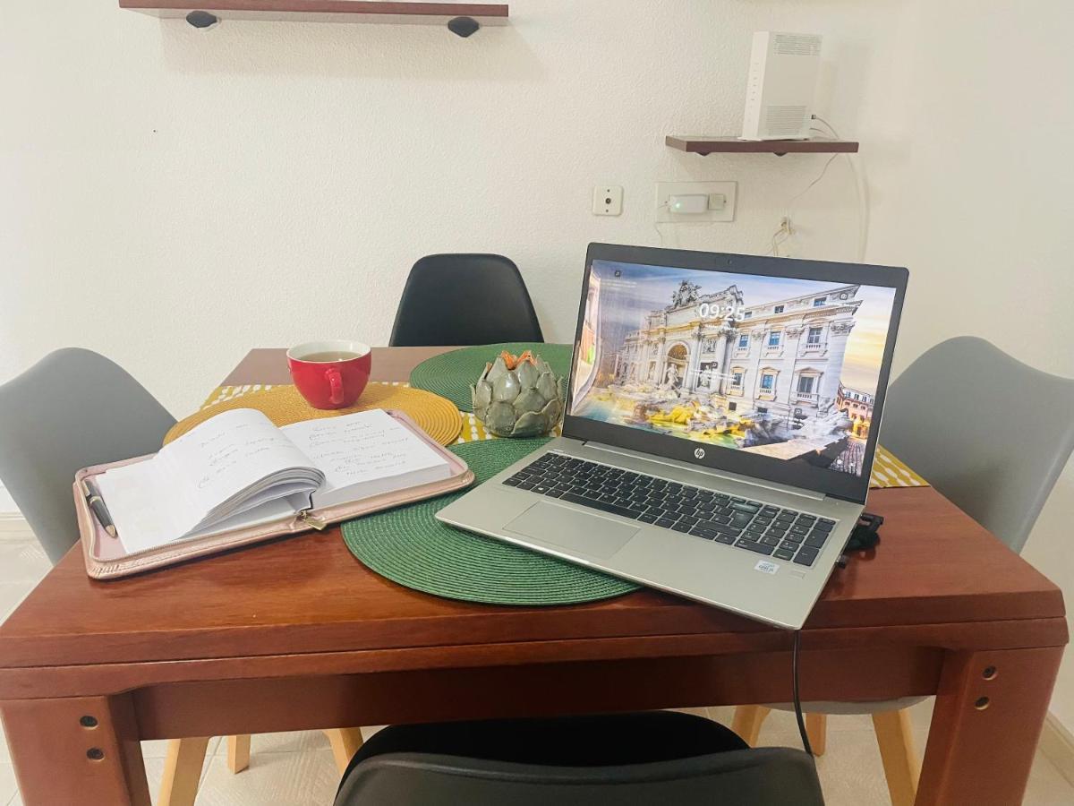 Cozy 2-Bedroom Serviced Apartment With Netflix Sagunto Eksteriør billede